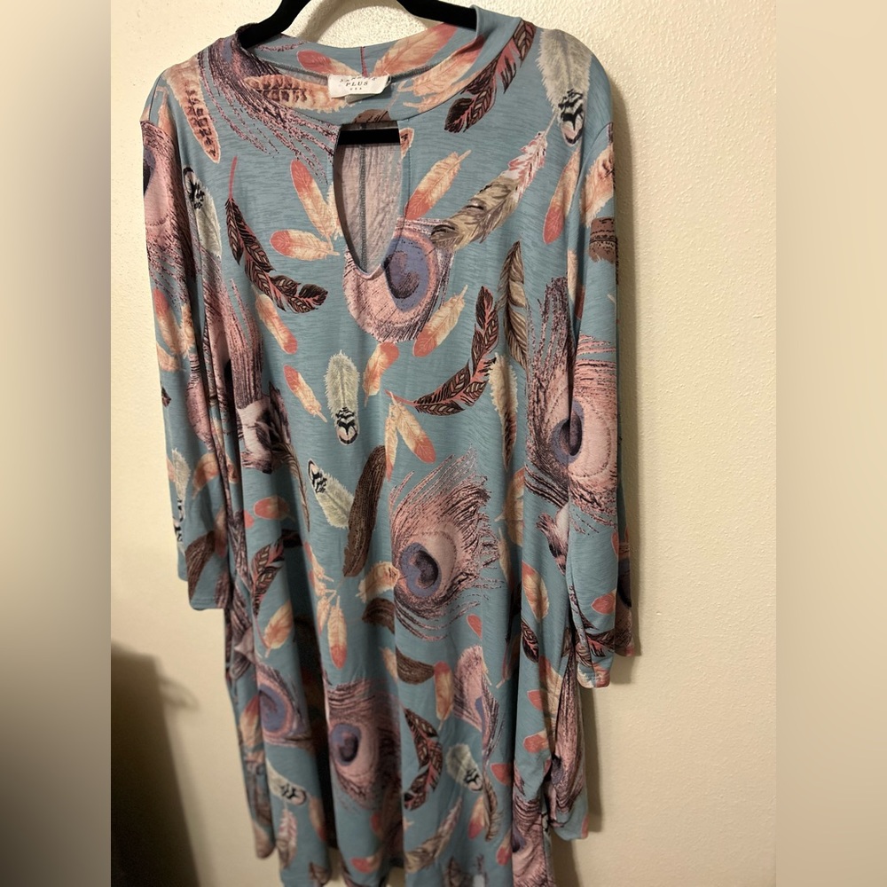 Feather dress- pockets*